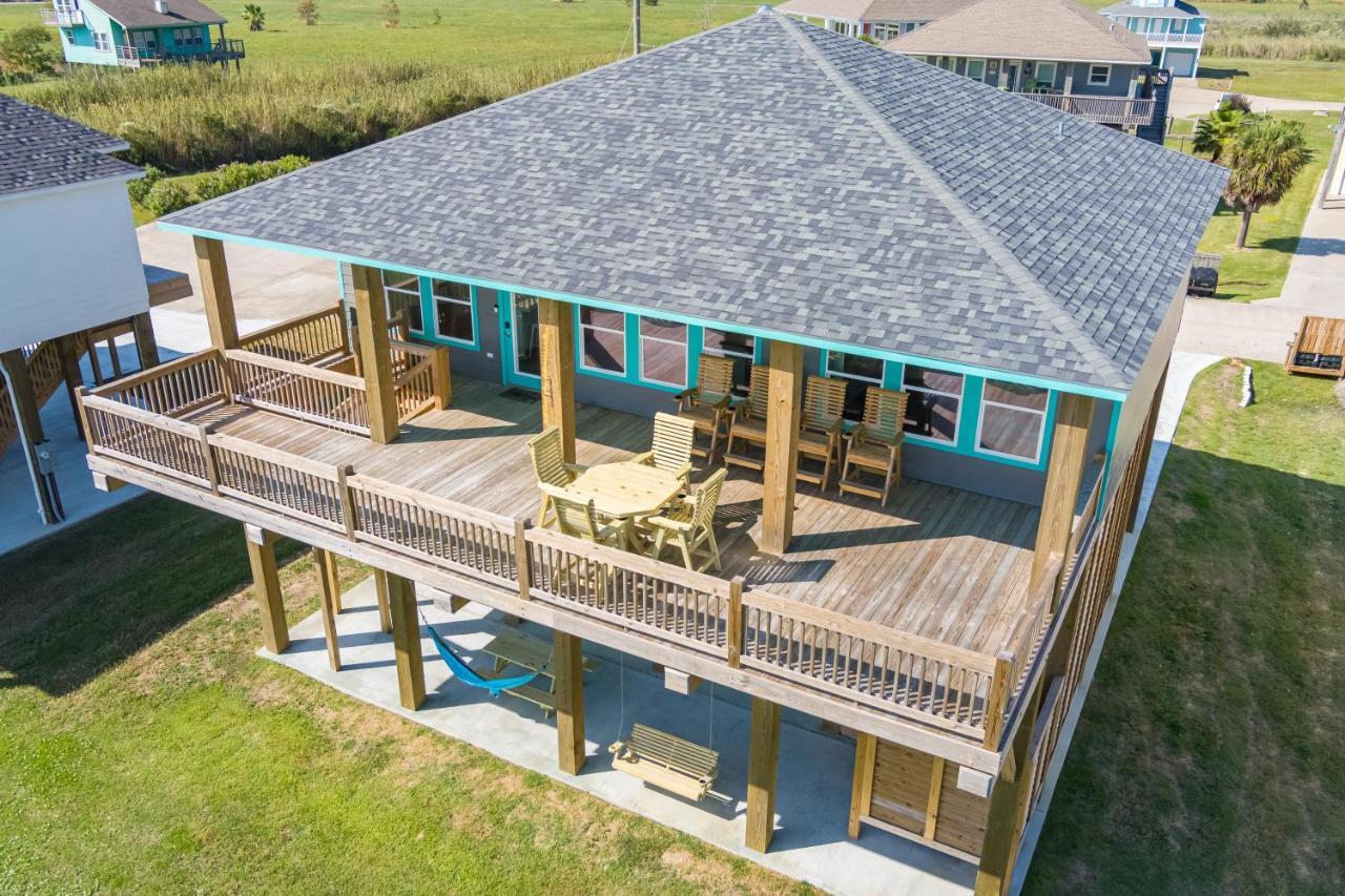 Stylish 4Br Crystal Beach Retreat Walk To Beach Bolivar Peninsula Esterno foto
