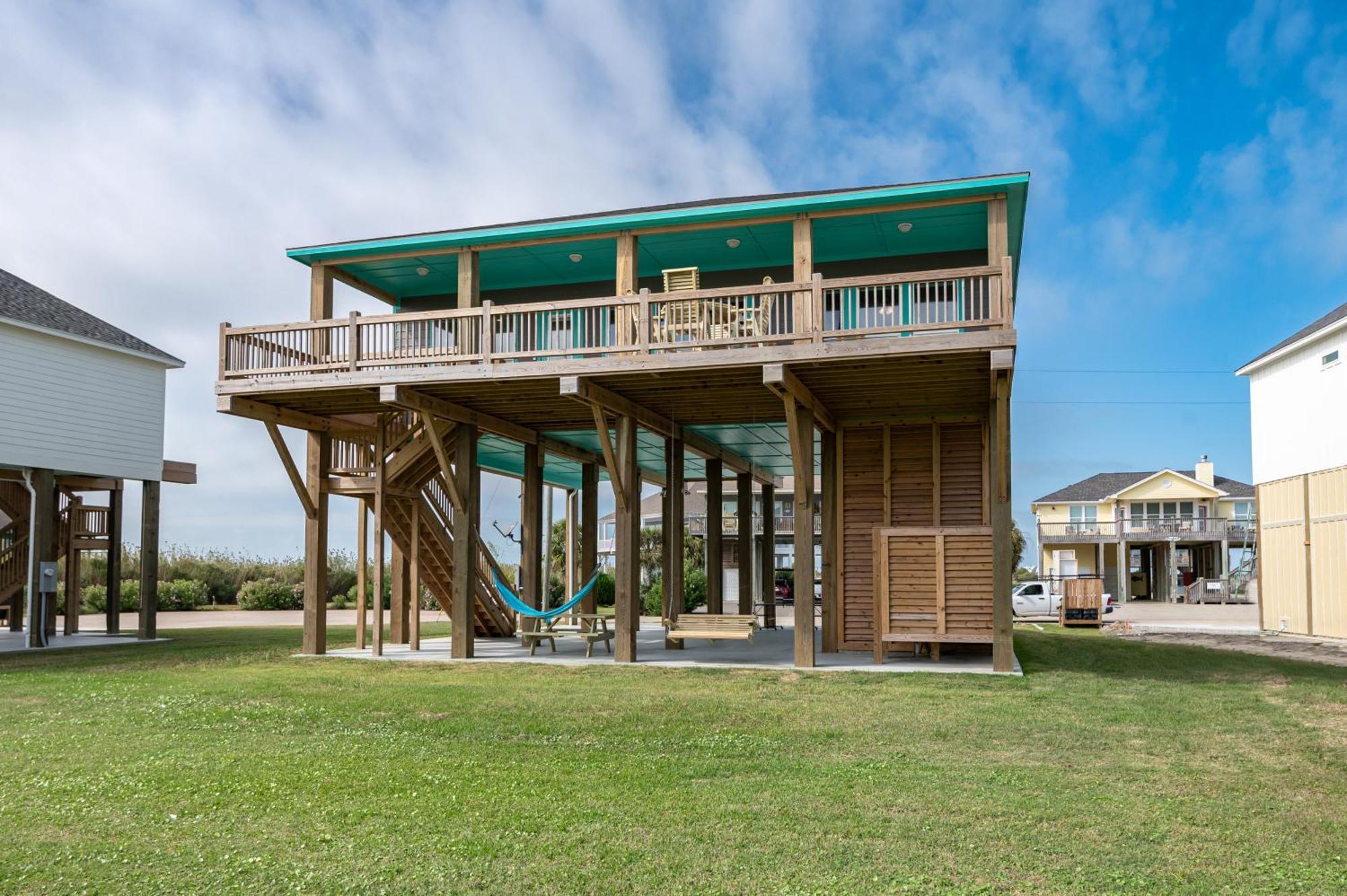 Stylish 4Br Crystal Beach Retreat Walk To Beach Bolivar Peninsula Esterno foto