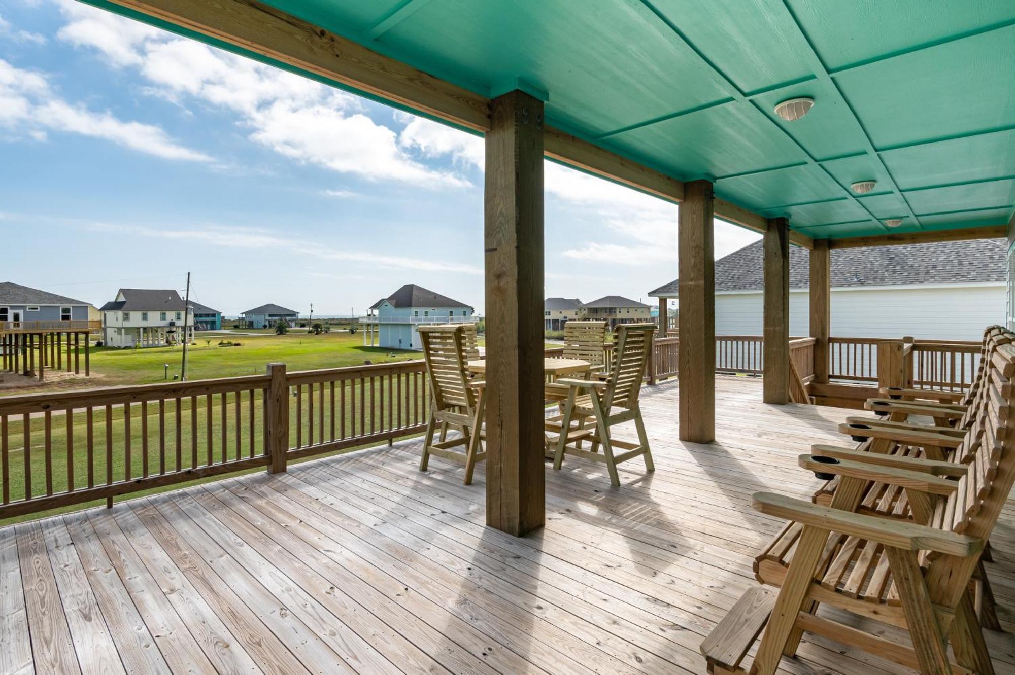 Stylish 4Br Crystal Beach Retreat Walk To Beach Bolivar Peninsula Esterno foto